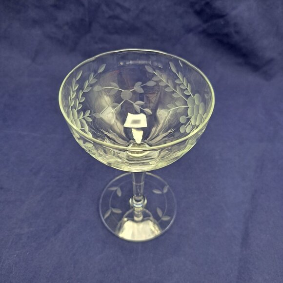 Vintage Etched Glass Sherbet Champagne Coupe Goblet With Floral Vine Design - Picture 6 of 11